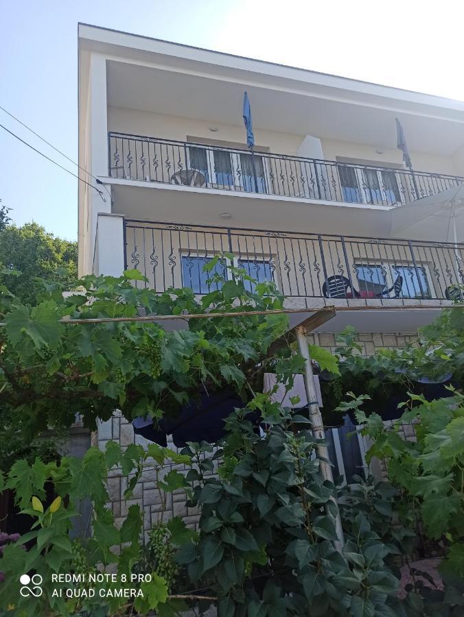 App Tony Daire Dramalj Dış mekan fotoğraf